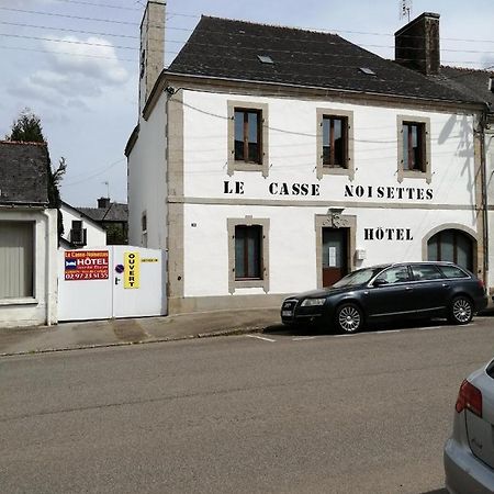 Le Casse Noisettes Hotel Gourin Buitenkant foto