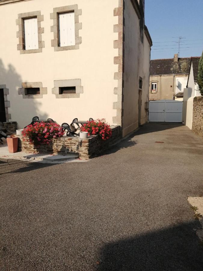 Le Casse Noisettes Hotel Gourin Buitenkant foto