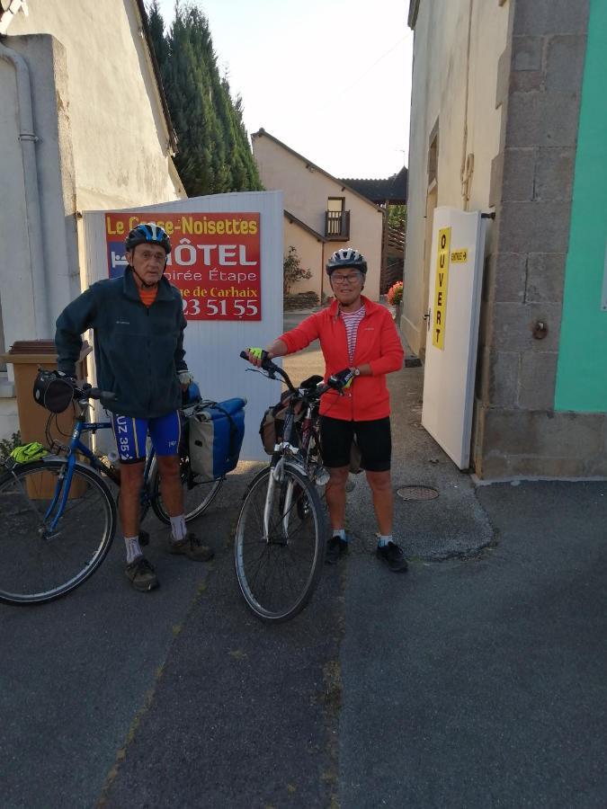 Le Casse Noisettes Hotel Gourin Buitenkant foto